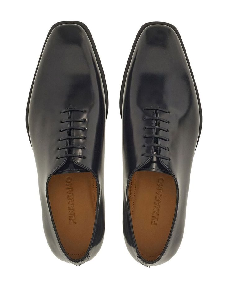 FERRAGAMO CALF LEATHER ( Pre-Owned, Like New)