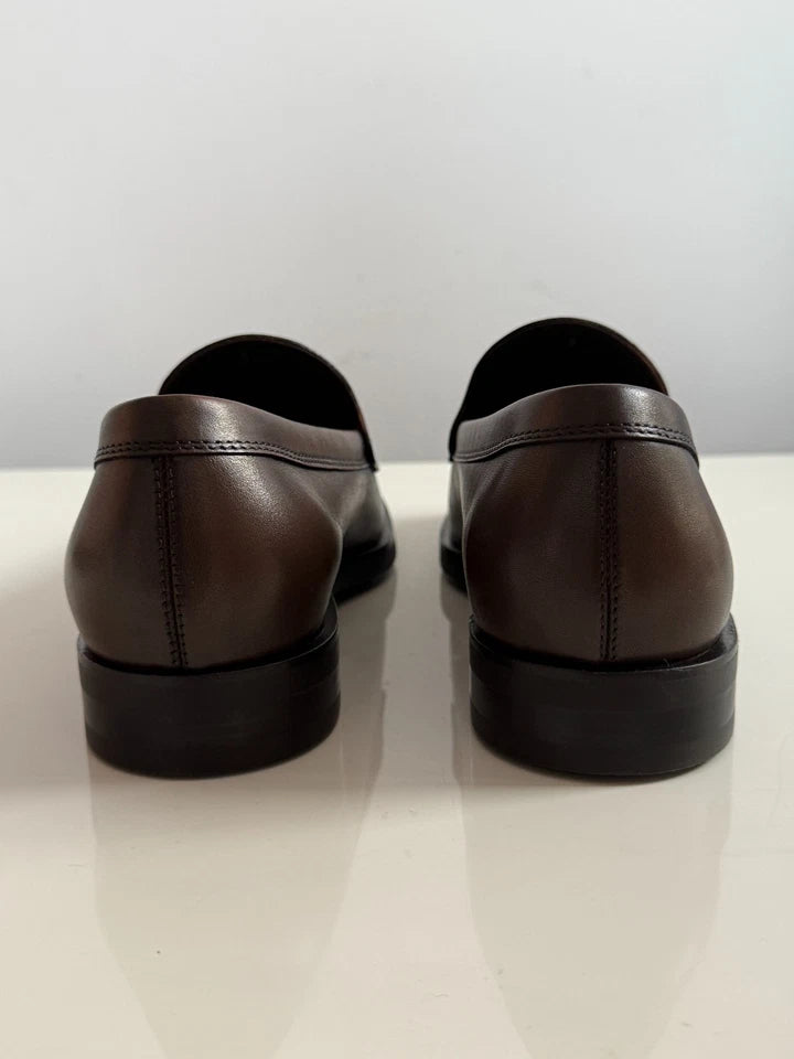 TODS BOSTON LEATHER SLIP-ON LOAFERS ( Pre-Owned Like New )