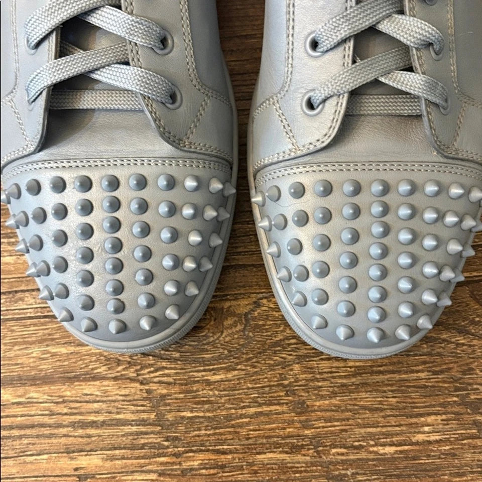 CHRISTIAN LOUBOUTIN LOUIS FLAT SPIKES ( Pre-Owned )